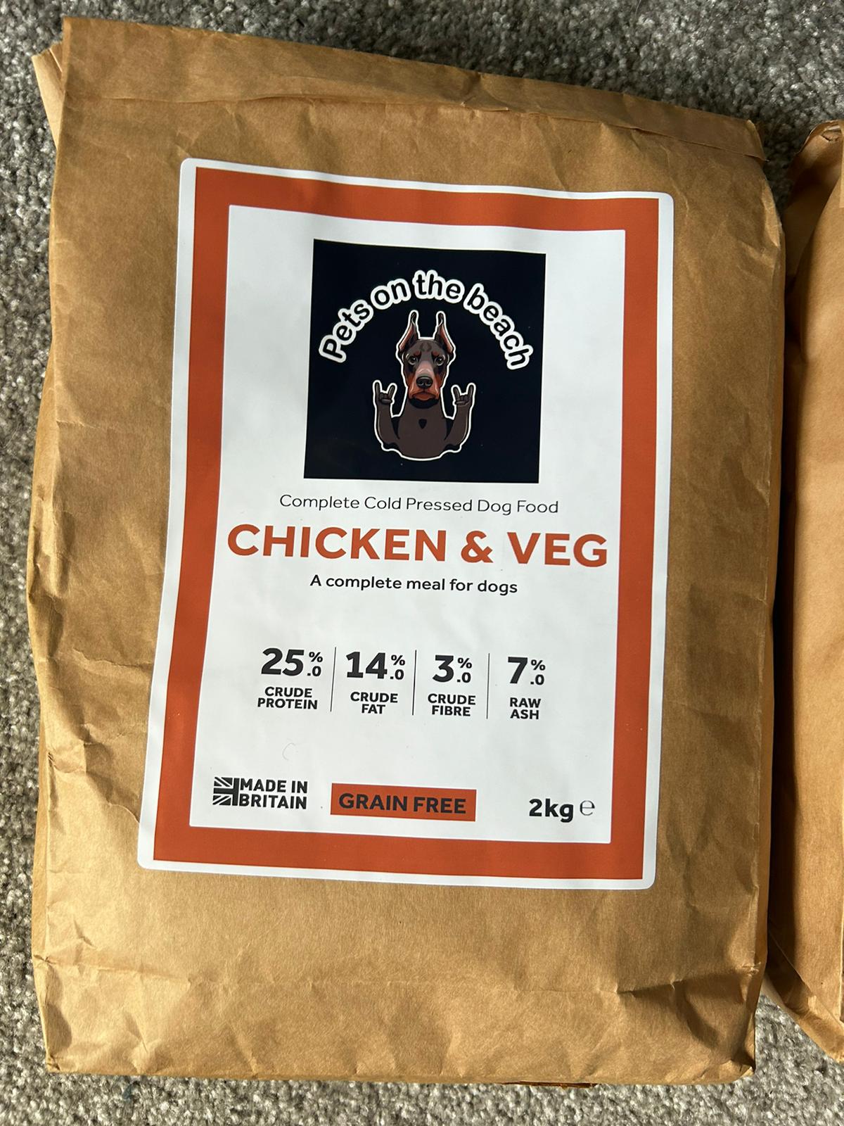 Chicken and vegetable cold pressed dog food 12kg