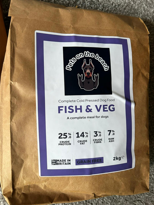 Fish and vegetable cold pressed food 12kg